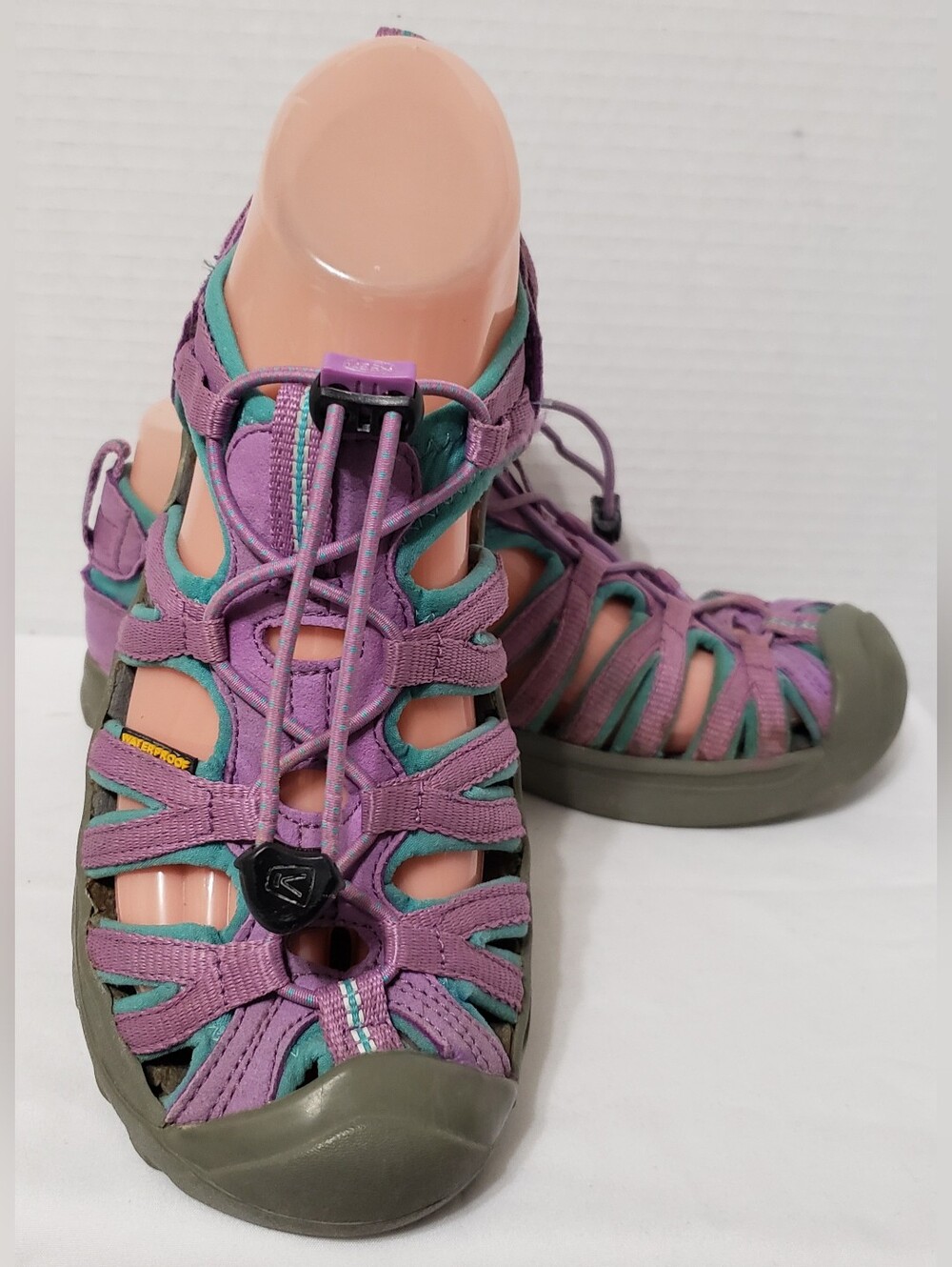 Girl's Keen Sandals/Water Shoes Size 4 Purple/Turquise Waterproof
